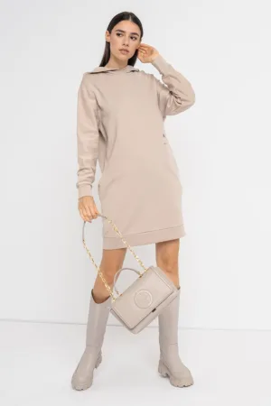 Rochie cu gluga si buzunare laterale