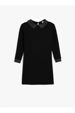 Rochie cu guler stralucitor