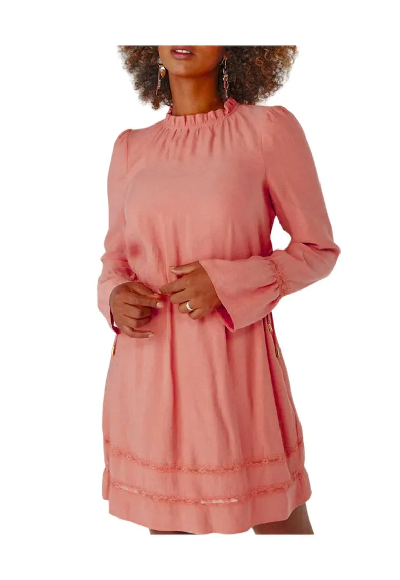 Rochie cu maneca lunga si guler scurt cu volane -