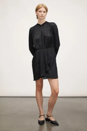 Rochie cu maneci bishop