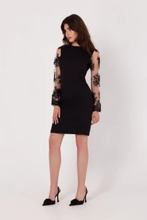 Rochie cu maneci dantela -