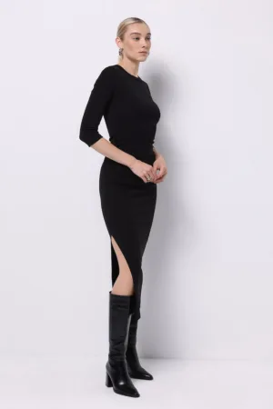 Rochie cu maneci medii si slit lateral