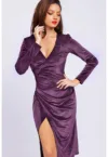 Rochie cu model cambrat si slit lateral