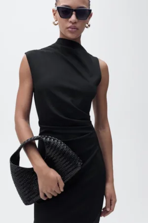Rochie cu model drapat
