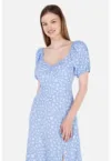 Rochie cu model floral si slituri laterale