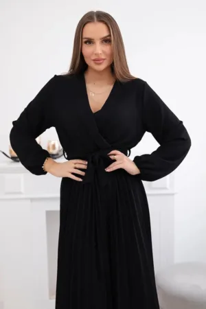 Rochie cu model petrecut si pliuri in partea inferioara -