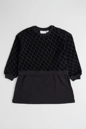 Rochie cu monograma si maneci lungi