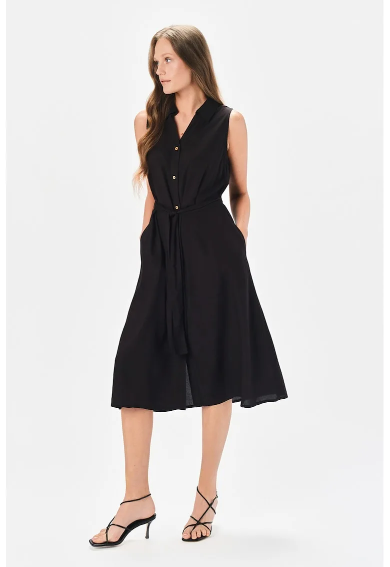 Rochie cu o curea si volane