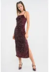 Rochie cu paiete si slituri laterale