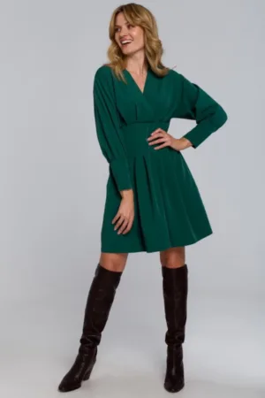 Rochie cu pliuri evazate -