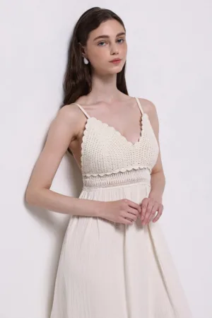 Rochie de bumbac cu croiala in A si bretele subtiri