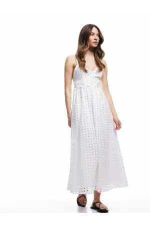 Rochie de bumbac cu perforatii