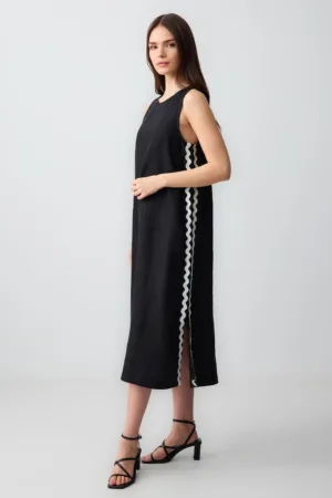 Rochie de in fara maneci cu slituri laterale