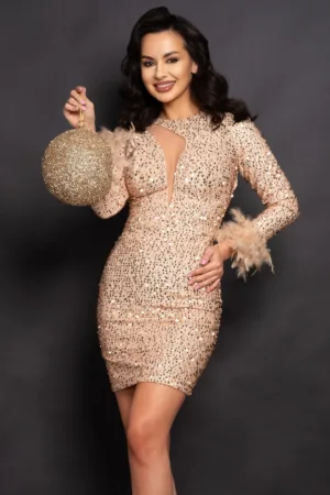 Rochie de ocazie crem Consuelo din paiete cu mansete din fulgi