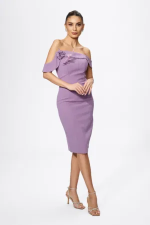 Rochie de ocazie cu volan in partea de sus si brosa tip floare Melda Lila