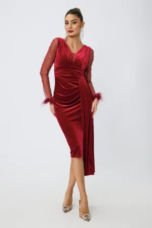 Rochie de ocazie din catifea cu strass-uri si pene Eralia Rosie