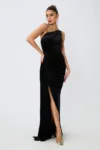 Rochie de ocazie din catifea one shoulder cu strass-uri Terezia Neagra