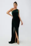 Rochie de ocazie din catifea one shoulder cu strass-uri Terezia Verde