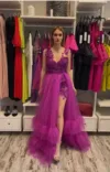 Rochie de ocazie din tull fucsia cu broderie florala 3D