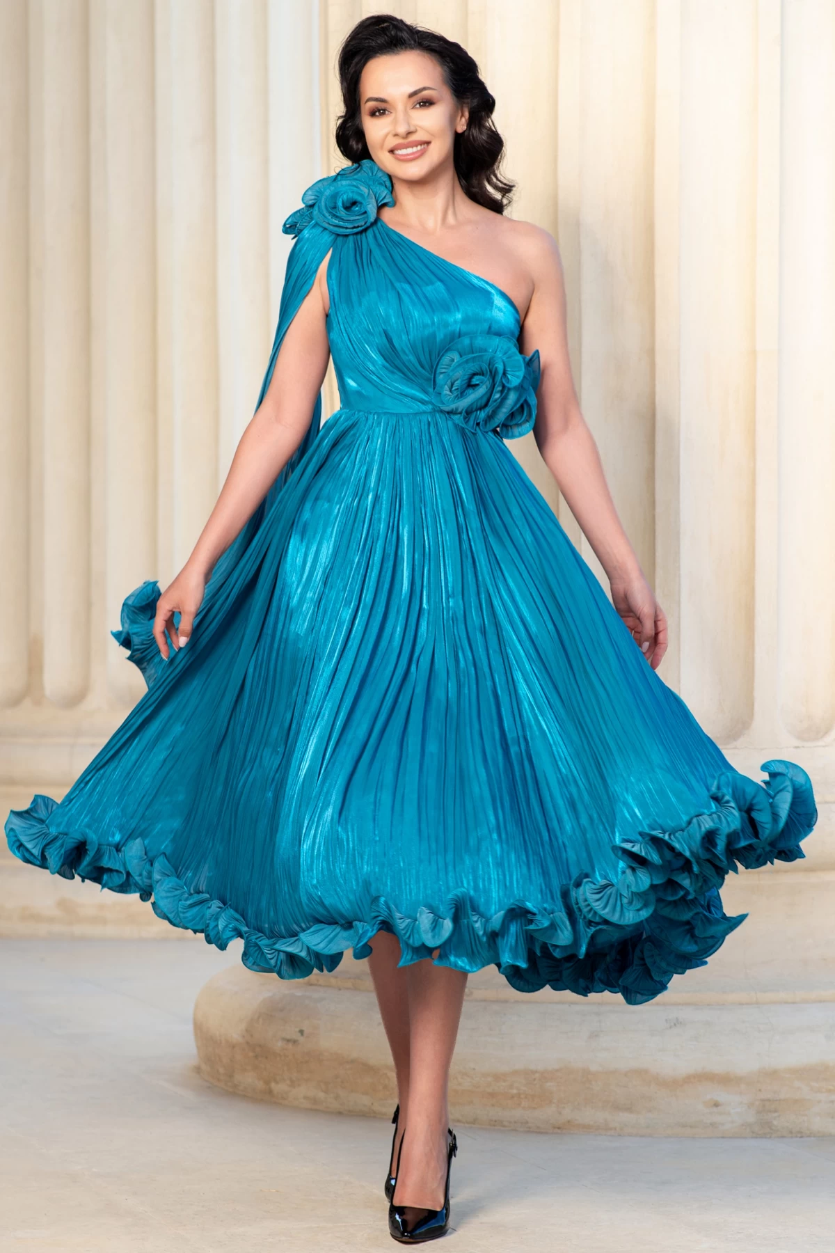 Rochie de ocazie eleganta Caroline turquoise midi din voal peliculizat plisat