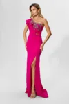 Rochie de ocazie premium tip one shoulder cu crepeu pe un picior Million Fucsia