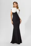 Rochie de ocazie premium tip sirena cu floare 3D si volane din organza Falling Neagra