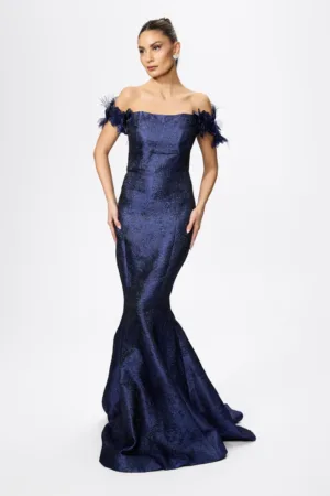 Rochie de ocazie premium tip sirena cu flori 3D si pene Ludovika Bleumarin