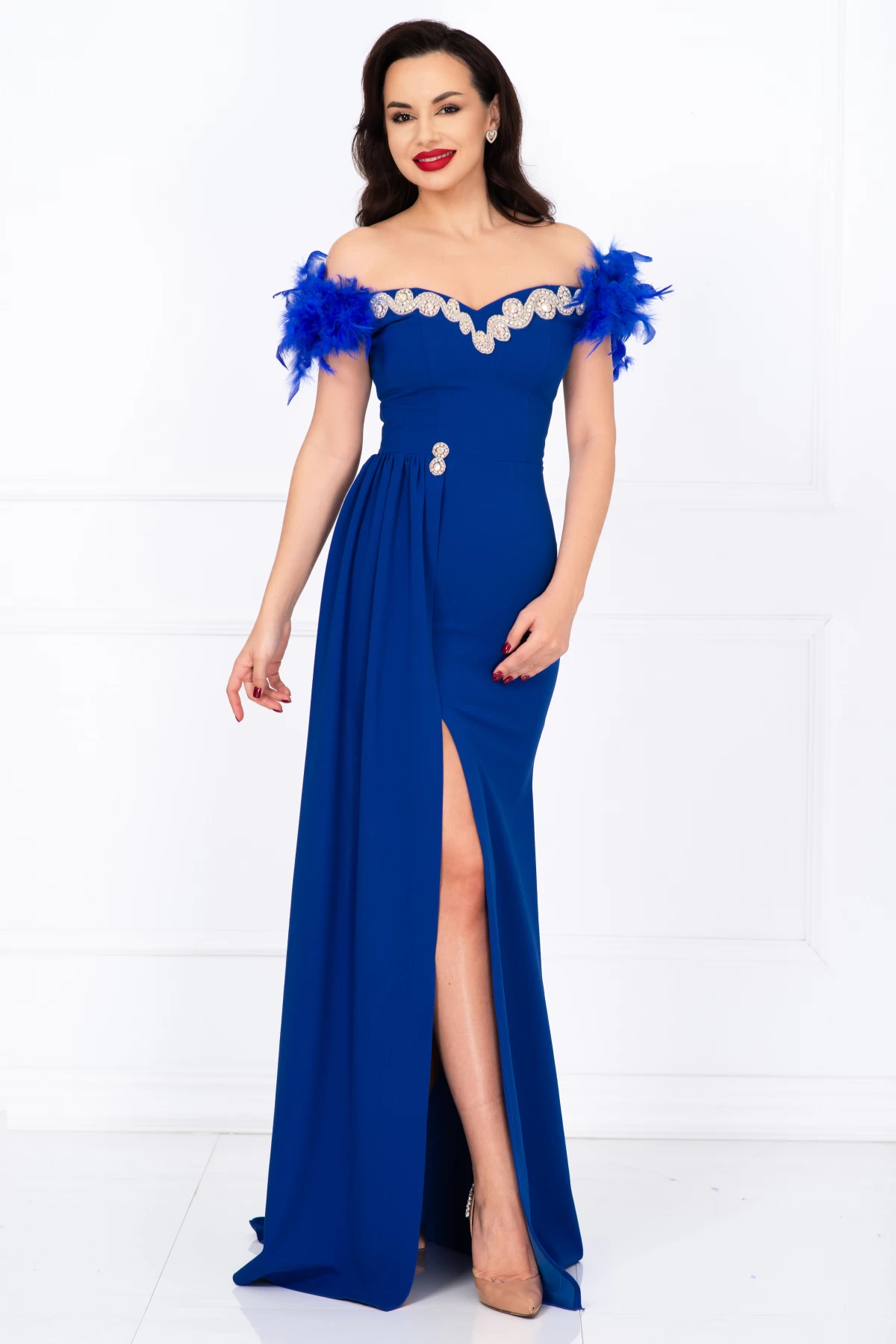 Rochie de seara lunga albastra tip sirena Alissa cu fulgi si trena