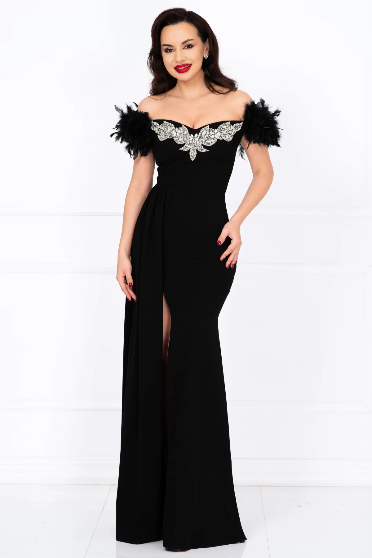 Rochie de seara lunga neagra tip sirena Alissa cu fulgi si trena