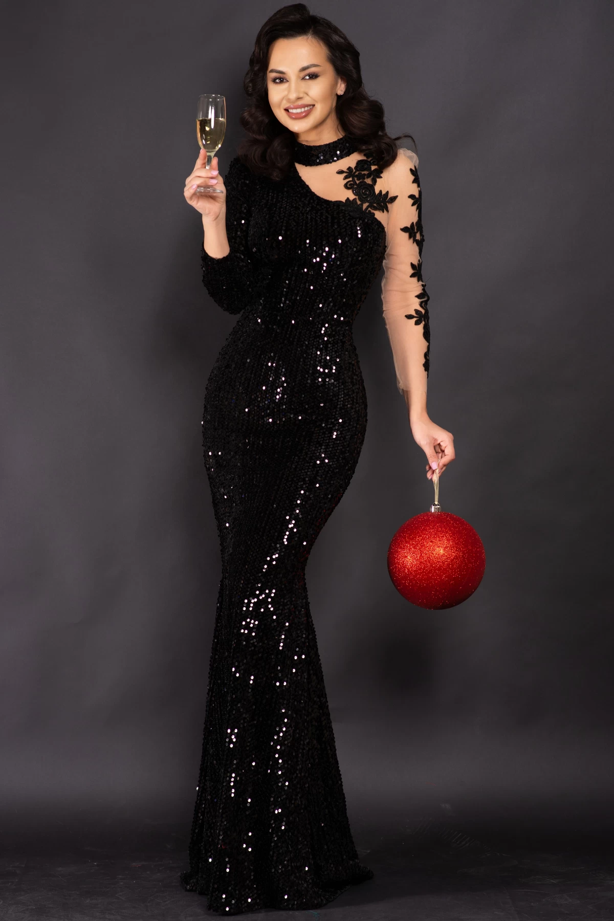 Rochie de seara neagra din paiete Agathe cu broderie aplicata