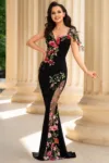 Rochie de seara tip sirena Fabrizia cu broderie florala roz