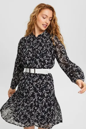 Rochie de sifon cu nasturi