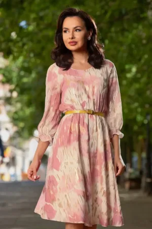 Rochie de zi in clos Iraida roz cu insertii aurii