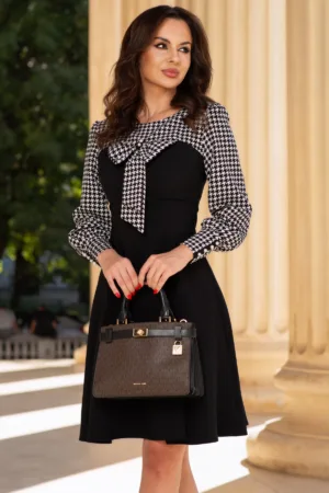 Rochie de zi in clos cu imprimeu pied-du-coq si funda