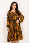 Rochie de zi satinata in clos cu imprimeu tomnatic