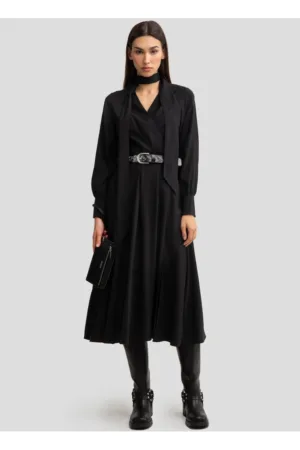 Rochie din amestec de modal cu decolteu cache-coeur - Negru