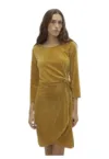 Rochie din catifea cu detaliu rasucit -