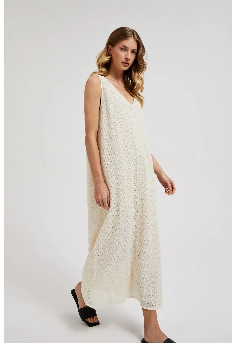 Rochie din dantela cu decolteu in V bej