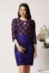 Rochie din stofa mov cu imprimeuri si pliuri la bust