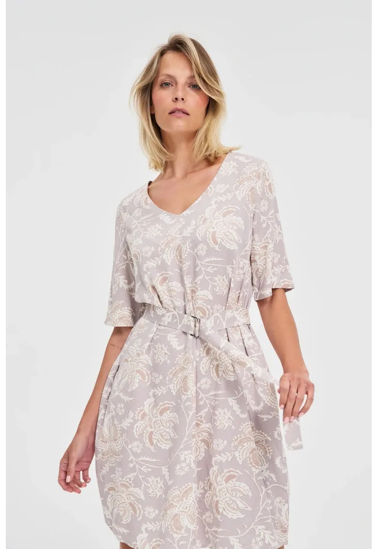 Rochie din viscose roz cu curea
