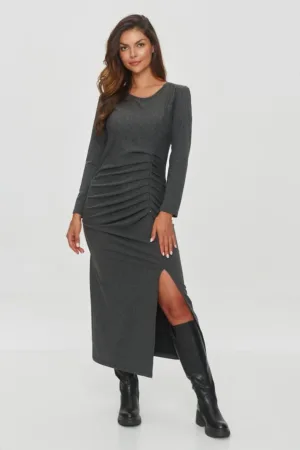 Rochie drapata cu crapatura adanca pe picior