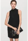 Rochie dreapta cu decupaj