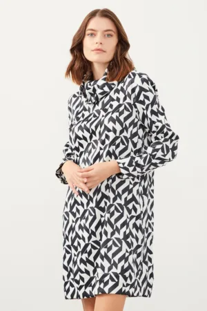 Rochie dreapta cu model geometric