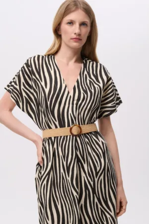 Rochie dreapta din amestec de in cu decolteu in V