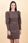 Rochie dreapta scurta cu umeri supradimensionati
