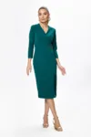 Rochie eleganta cu decolteu petrecut si detaliu auriu in talie Enora Verde
