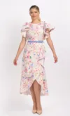 Rochie eleganta cu imprimeu floral asimetrica prevazuta cu volane si centura impletita