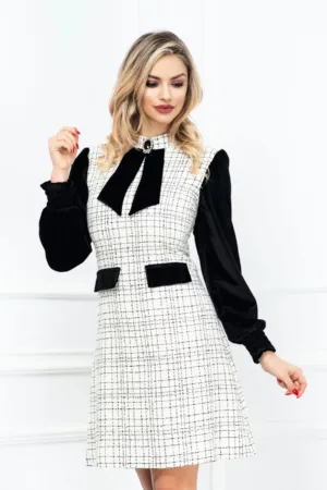 Rochie eleganta cu maneci si esarfa din catifea si imprimeu carouri