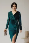 Rochie eleganta din catifea verde cu paiete pe o parte