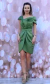 Rochie eleganta din tafta de culoare verde fistic cu fusta tip lalea